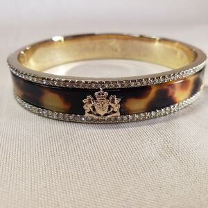 Ralph Lauren RLL Gold Tone Tortoise Rhinestone Crested Hinged Bangle Bracelet